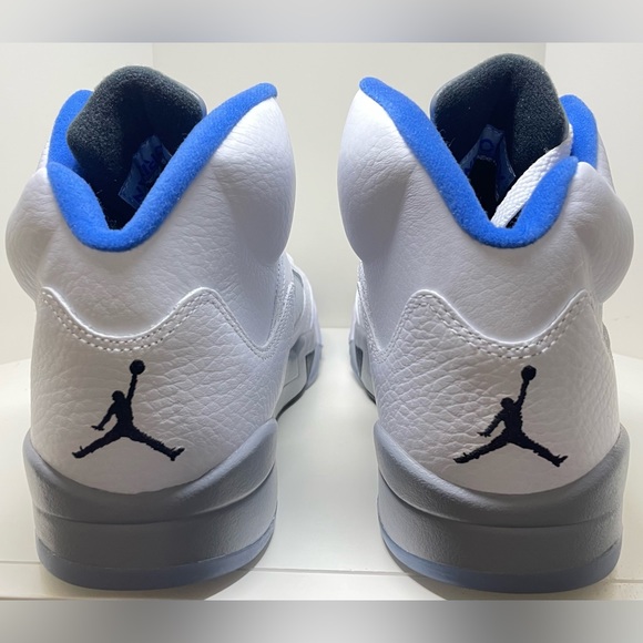 Air Jordan V Retro ‘Stealth’ - Picture 3 of 8